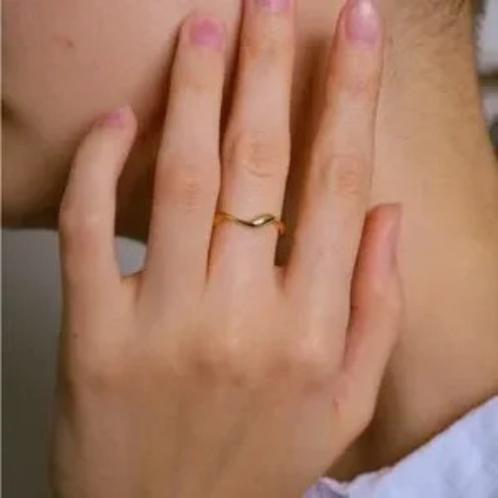 925 Sterling Silver Chic Wavy Statement Ring, Unique Modern Jewelry